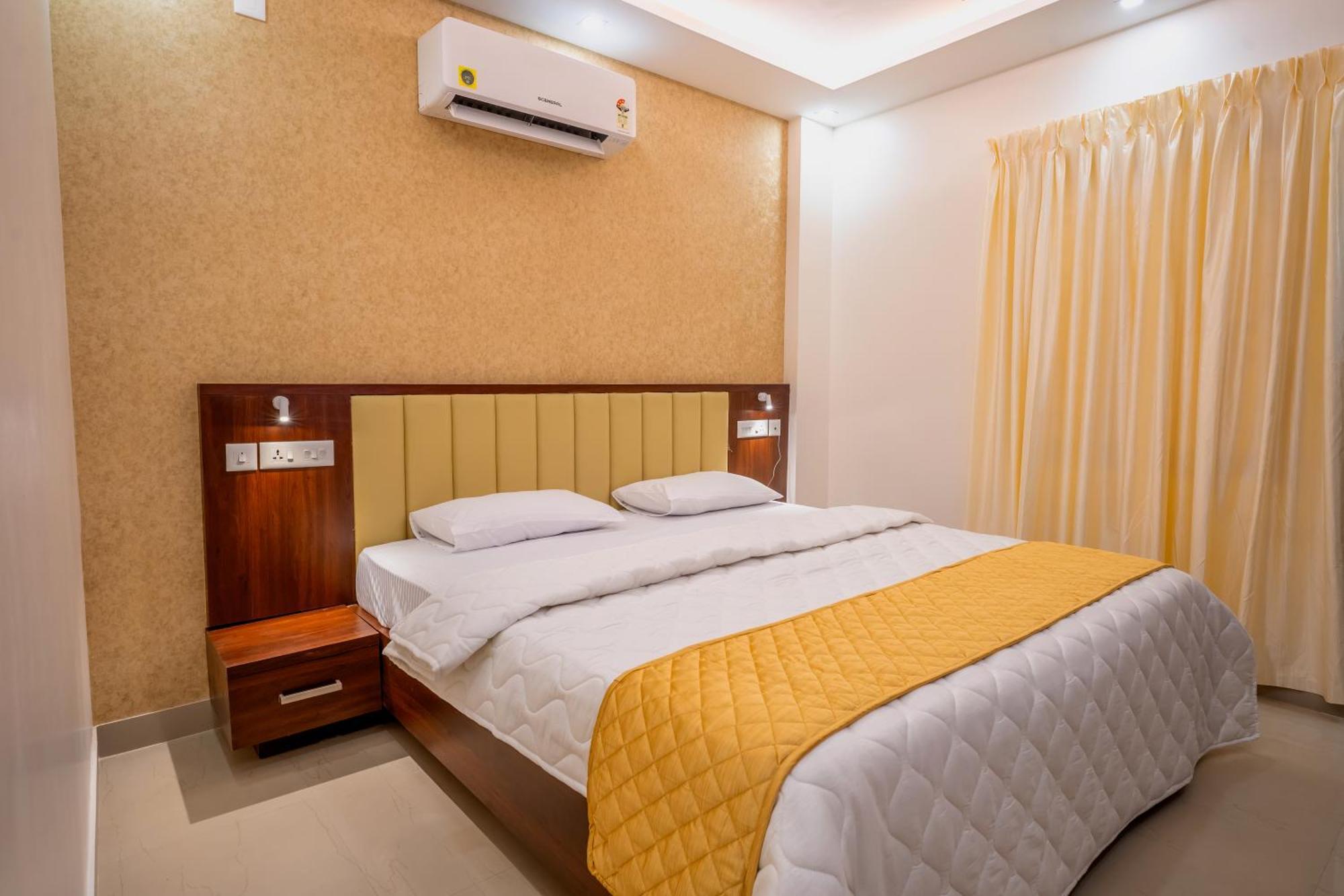 ホテル Metro Residency Tirur エクステリア 写真